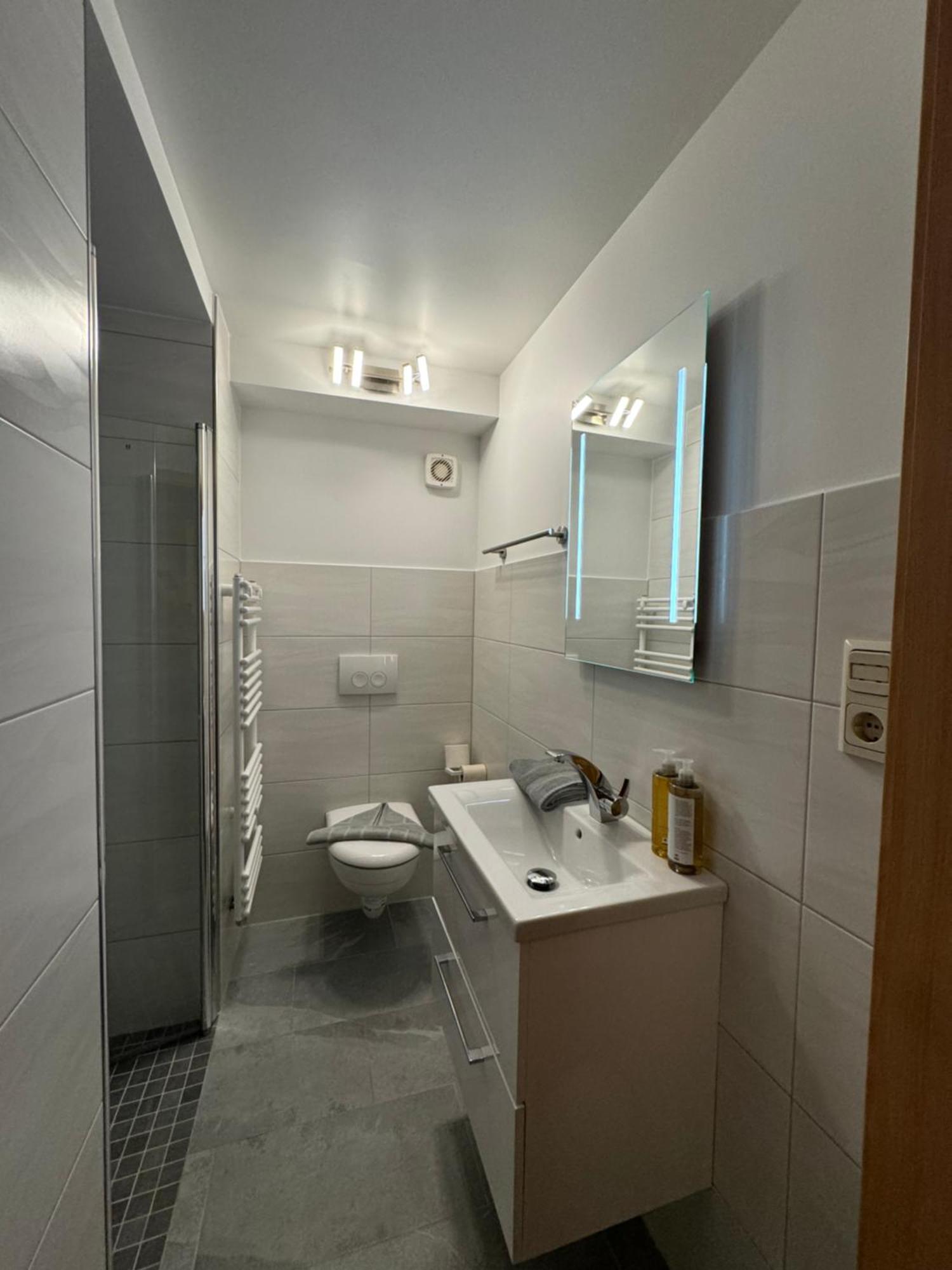 Monteur- und Ferienwohnung Ela Eisenach Zimmer foto